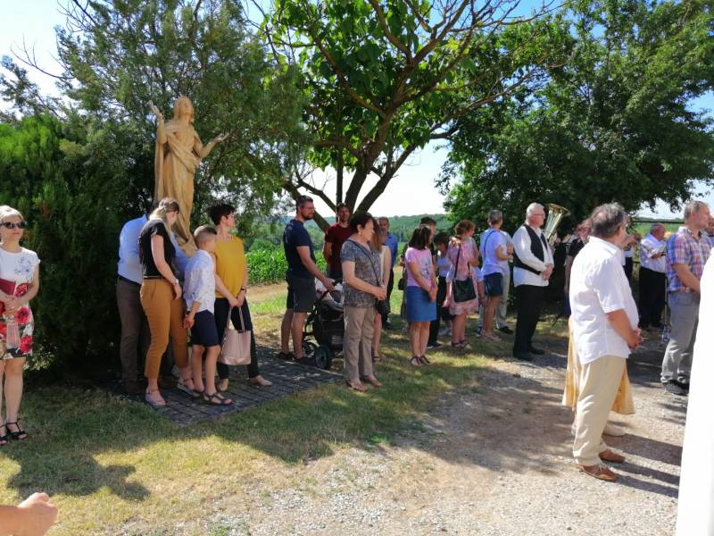 szentmise Nagykozárban (16).jpg